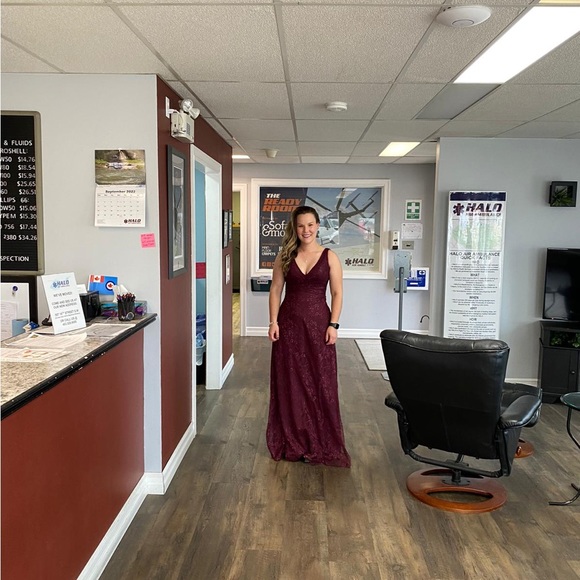 Morilee Madeline Gardner  banquette/grad dress size 6 - Picture 6 of 8